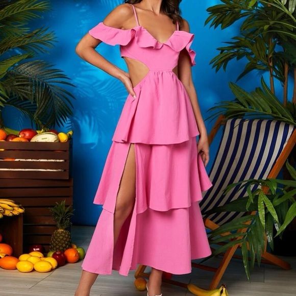 Boho cutout cold shoulder maxi dress - Picture 8 of 12